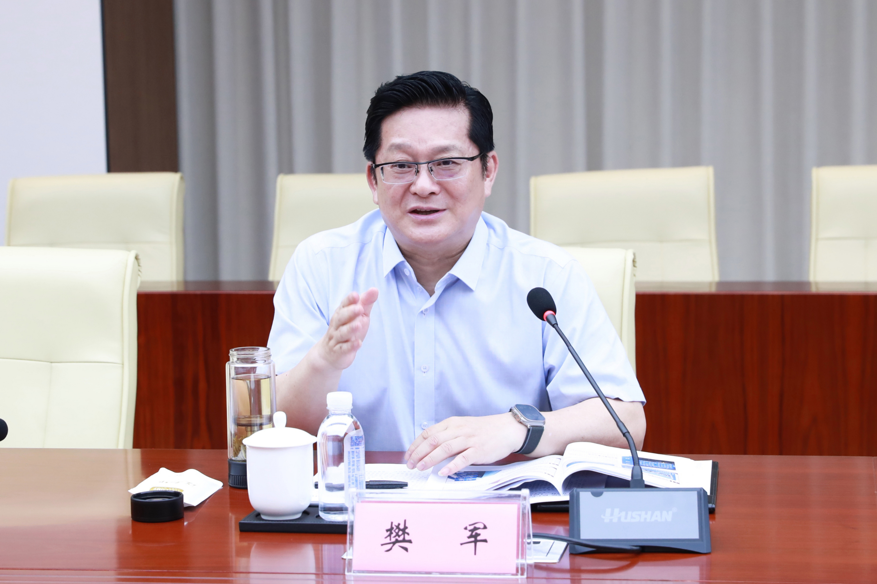 AH4I9447_1724417053-rp3879446663 AH4I9447_1724417053-rp3879446663.jpg