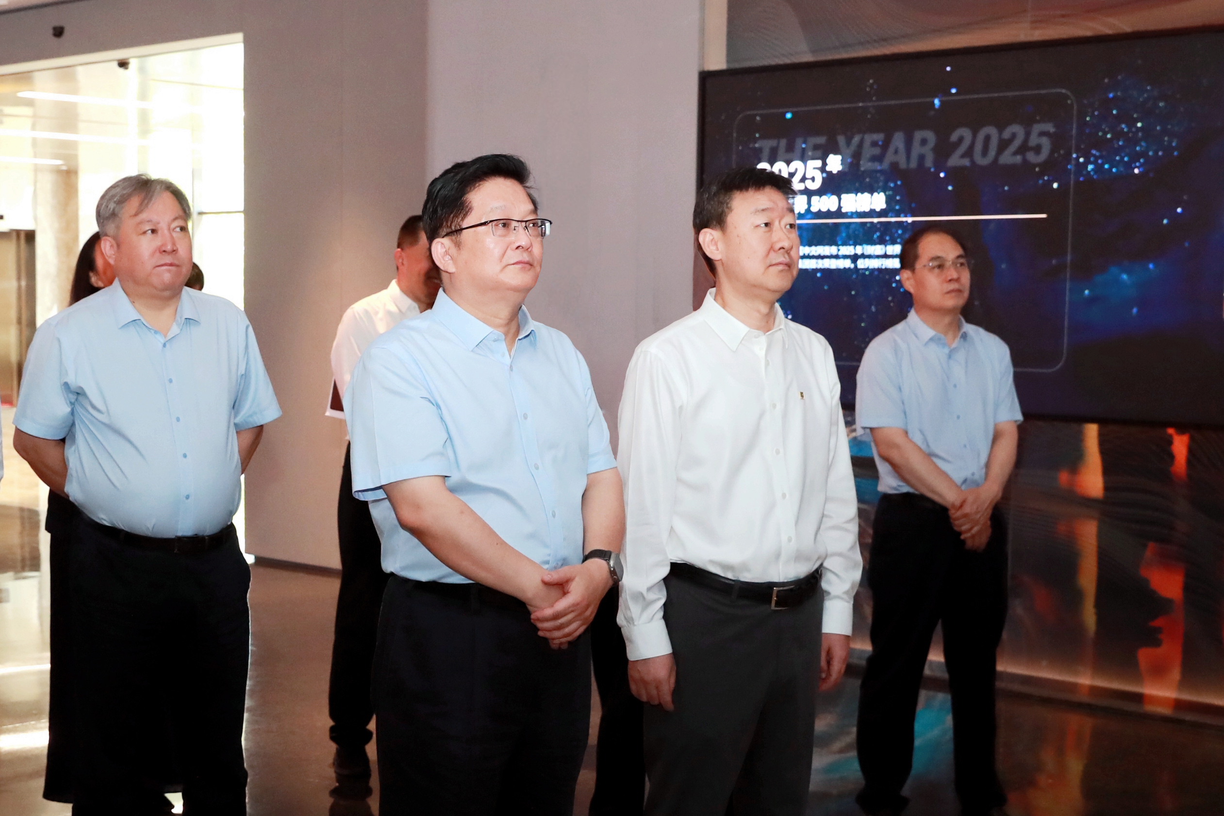 AH4I1624(1) AH4I1624(1).jpg